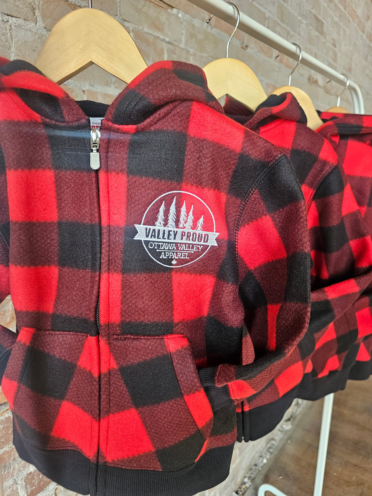 Children&#39;s Buffalo Plaid Lined Jacket - Red &amp; Black