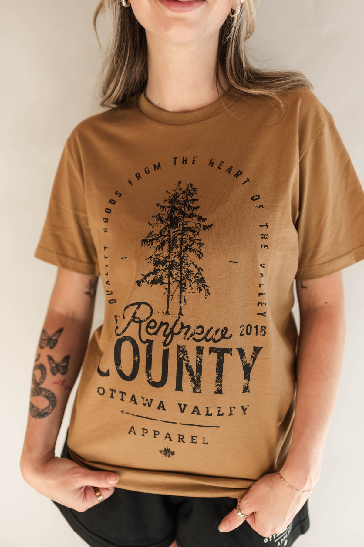 Renfrew County Tee - Camel