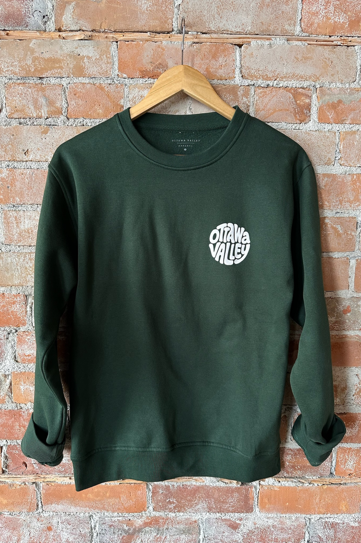 Ottawa Valley Hiking Crew - Forest &amp; White