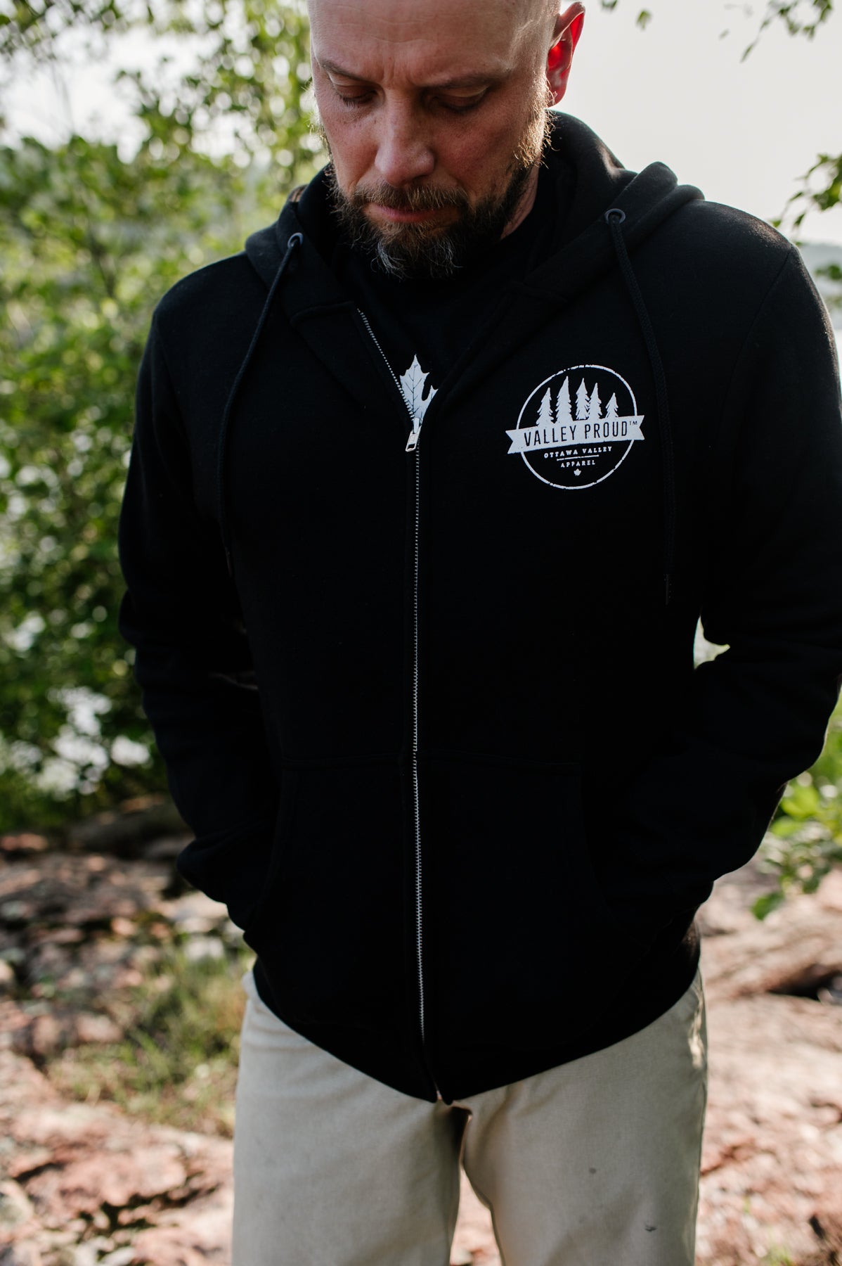Valley Proud Full Zip - Black