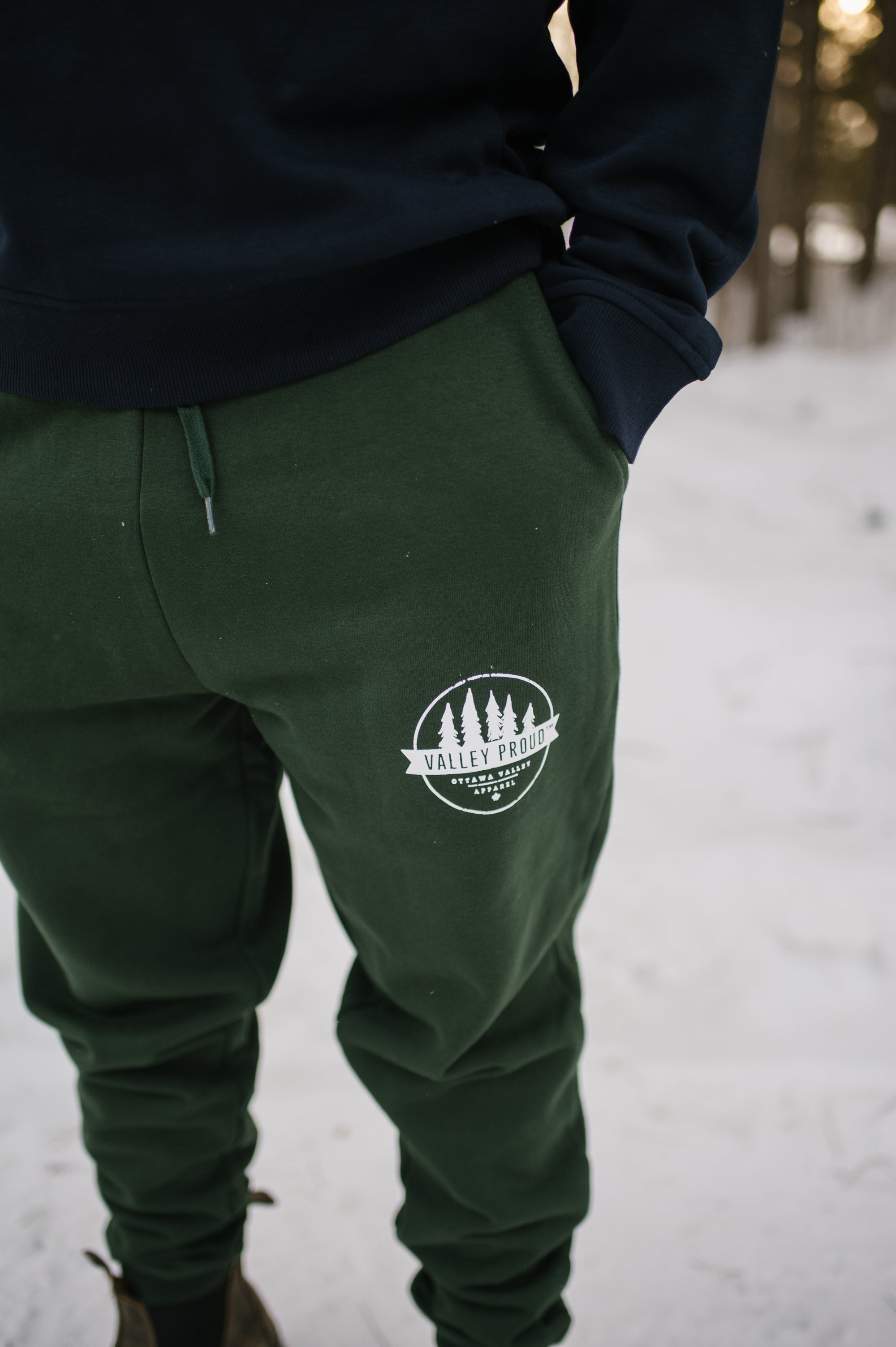 Valley Proud Sweatpants - Forest Green