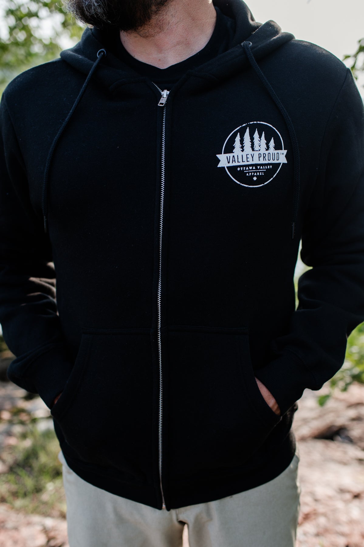 Valley Proud Full Zip - Black
