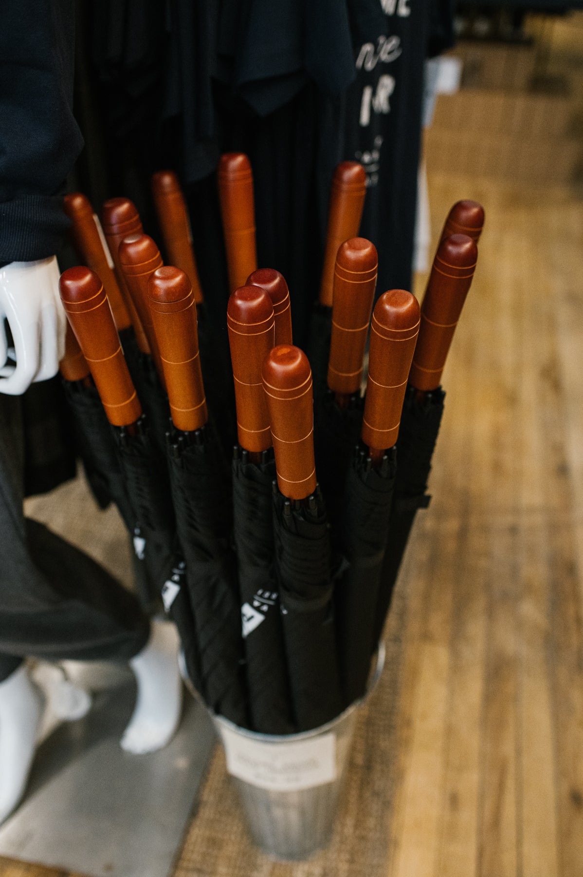 Valley Proud Golf Umbrella - Black (PICK UP ONLY)