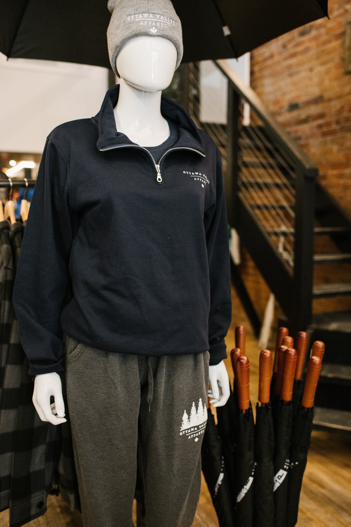 Valley Proud Golf Umbrella - Black (PICK UP ONLY)