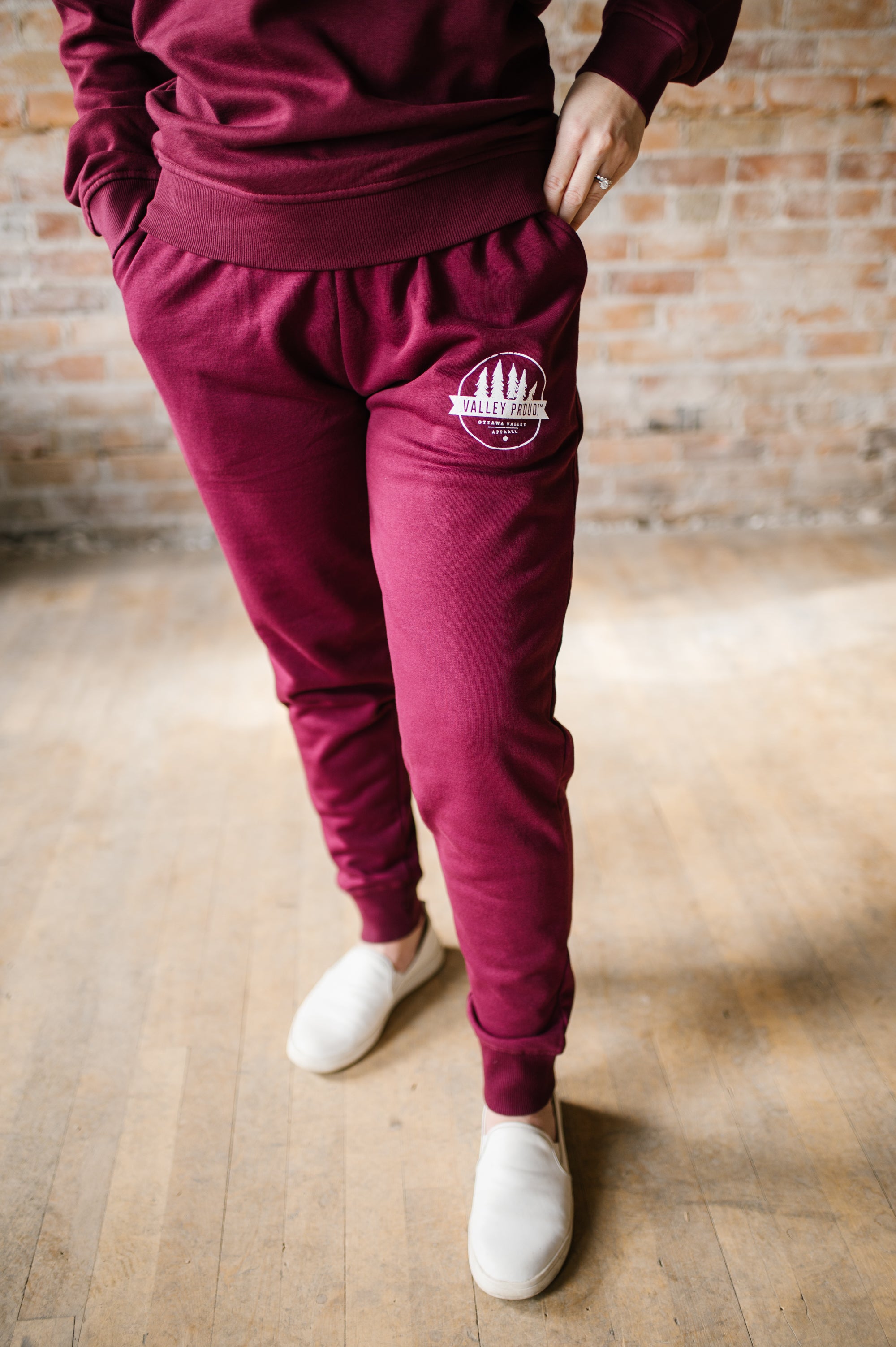 Valley Proud Sweatpants - Burgundy