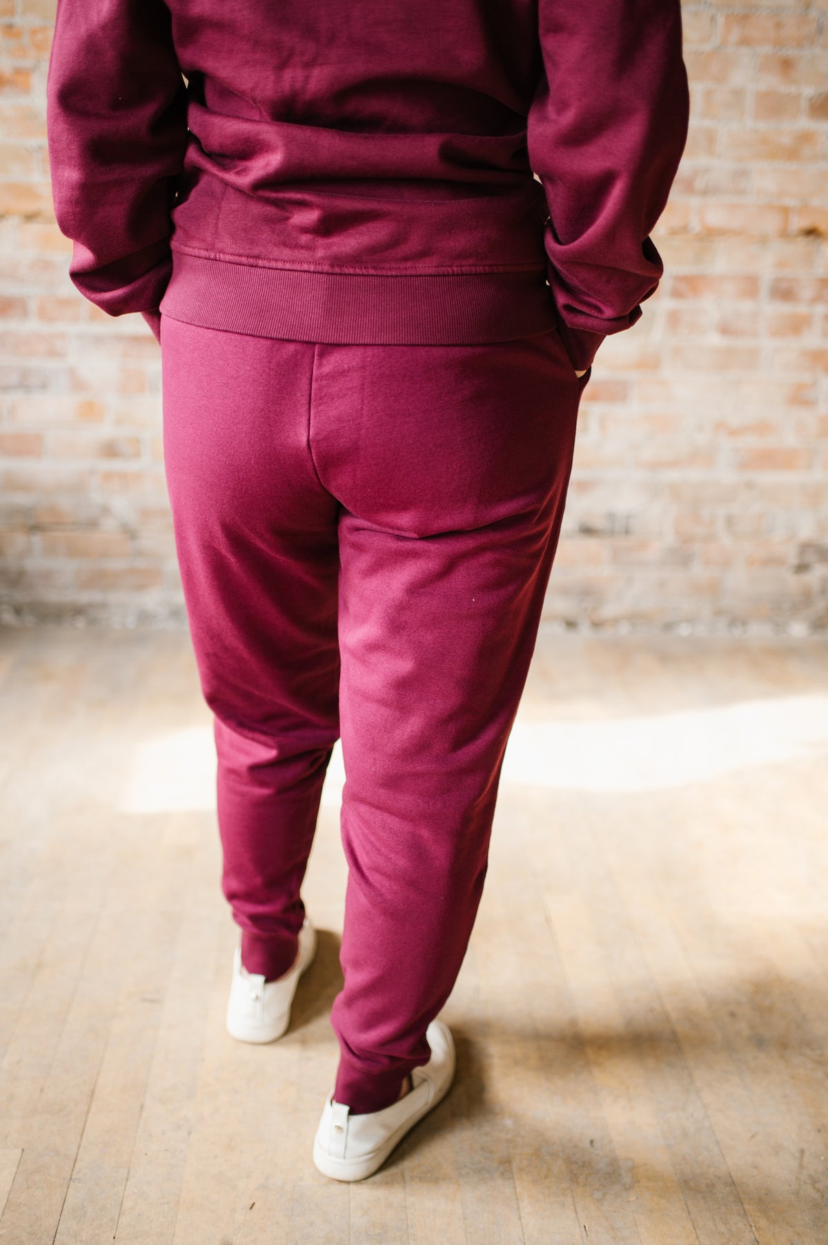 Valley Proud Sweatpants - Burgundy