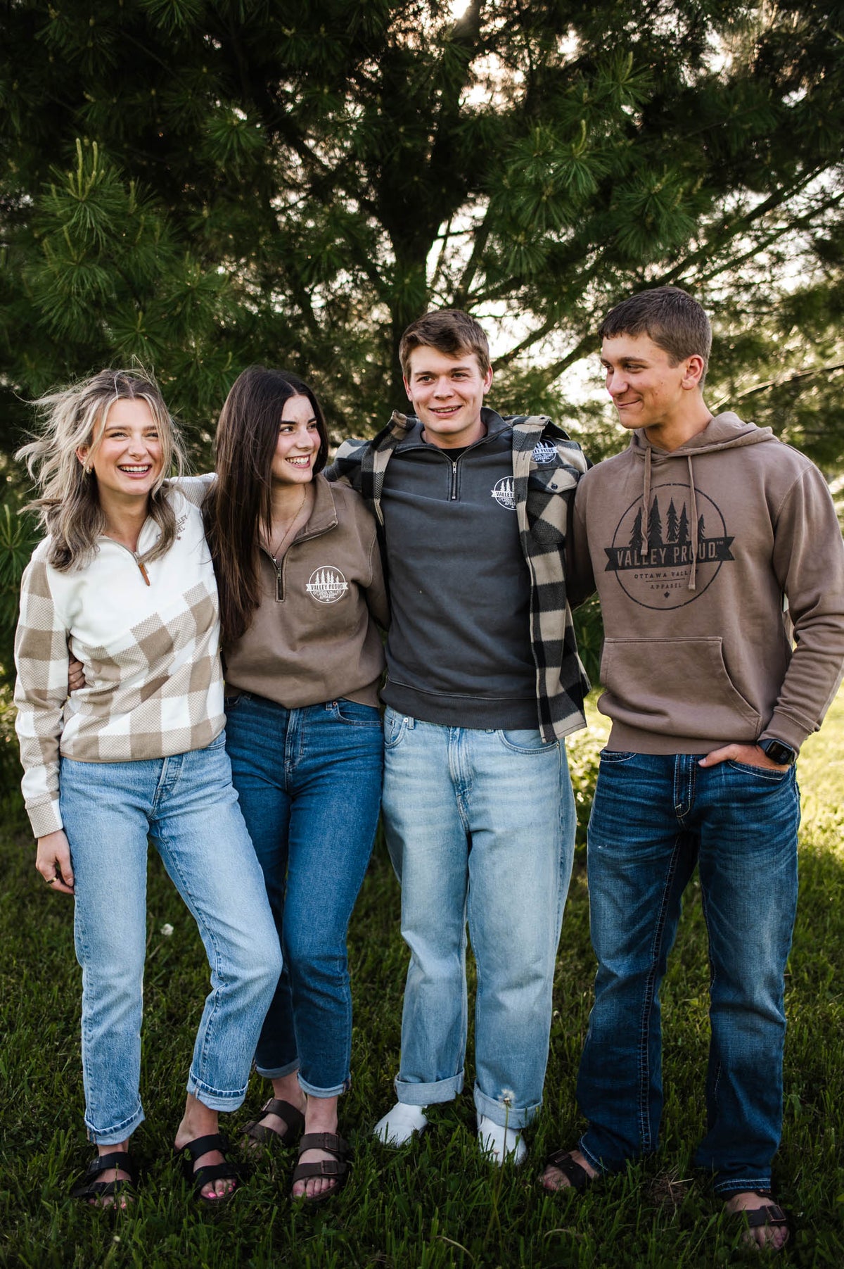 Valley Proud Two Tone Hoodie - Brown