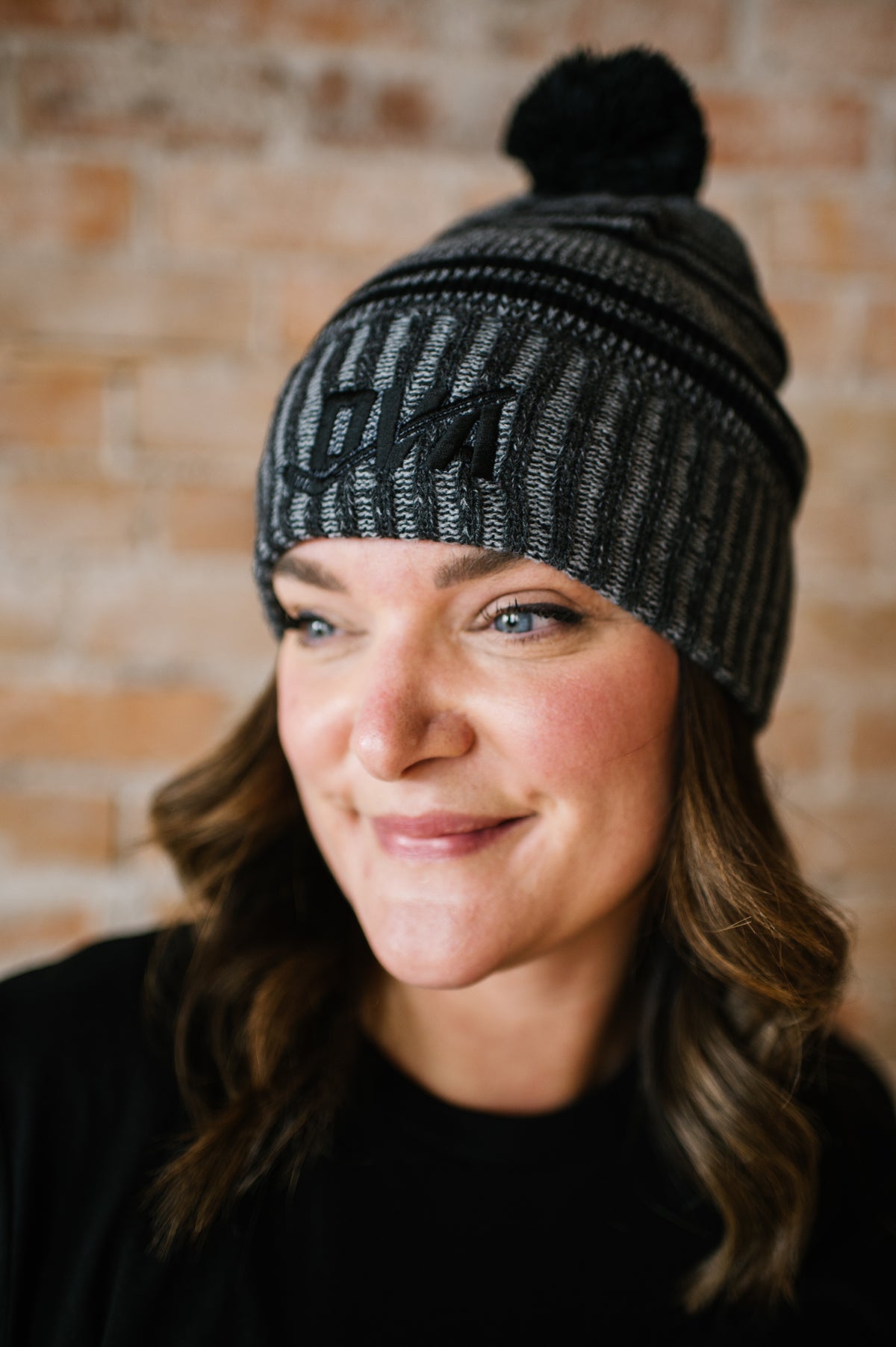 OVA Hockey Pom Toque - Black &amp; Grey