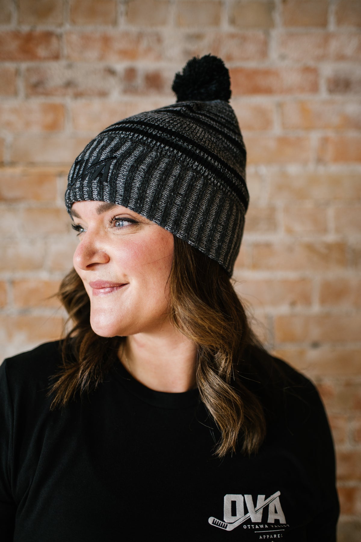OVA Hockey Pom Toque - Black &amp; Grey
