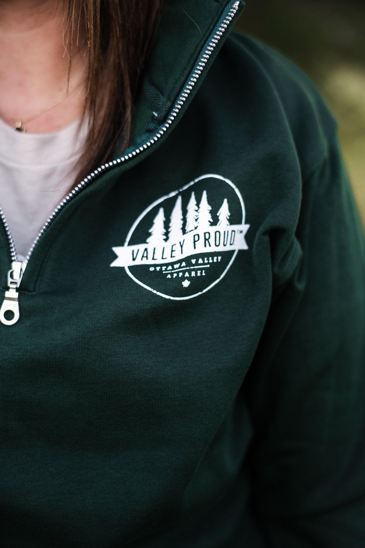 Valley Proud 1/4 Zip - Forest Green &amp; White