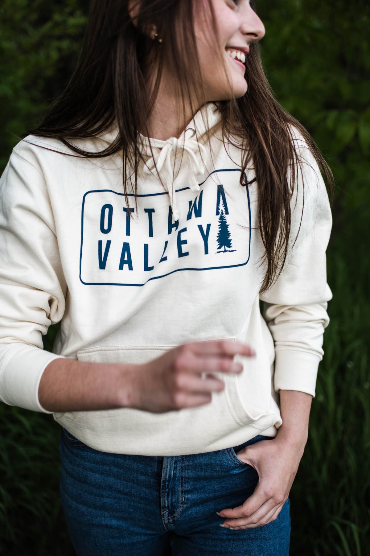OVA Tree Hoodie - Ivory/Navy