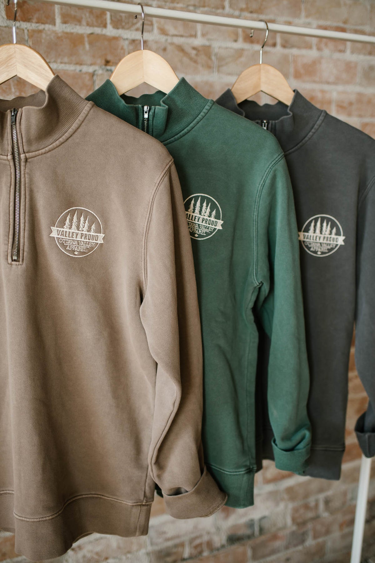 Valley Proud Embroidered 1/4 Zip - Brown