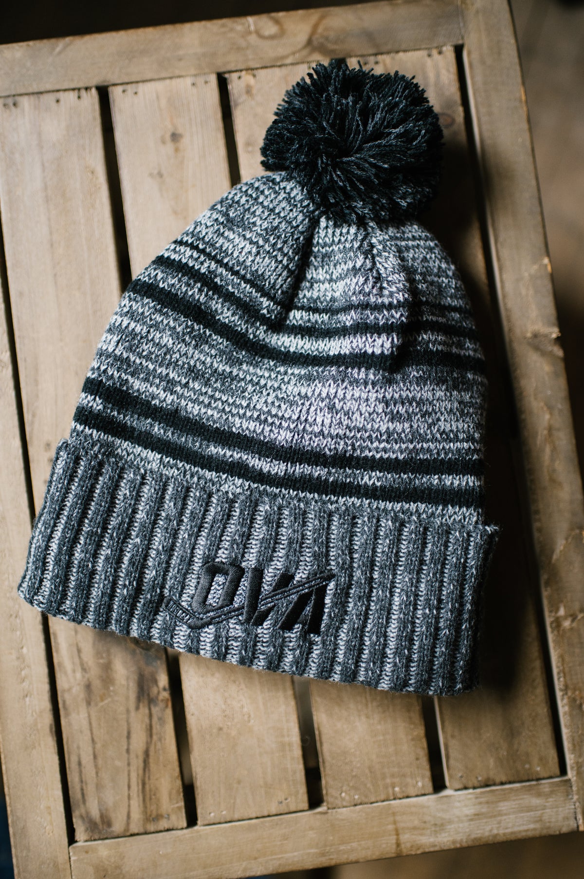 OVA Hockey Pom Toque - Black &amp; Grey