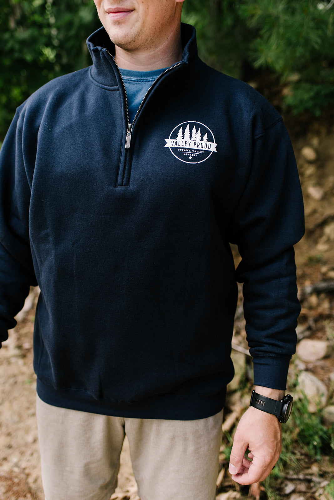 Valley Proud 1/4 Zip - Navy &amp; White