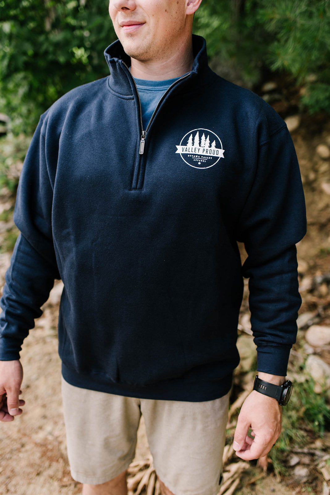 Valley Proud 1/4 Zip - Navy &amp; White