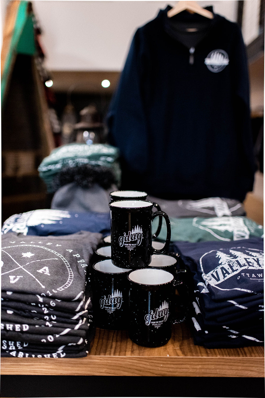 G&#39;Day Tall Ceramic Mug - Black