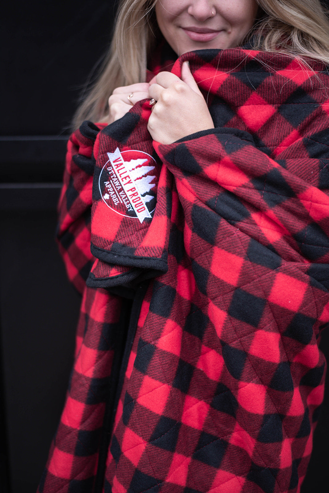 Plaid red blanket sale