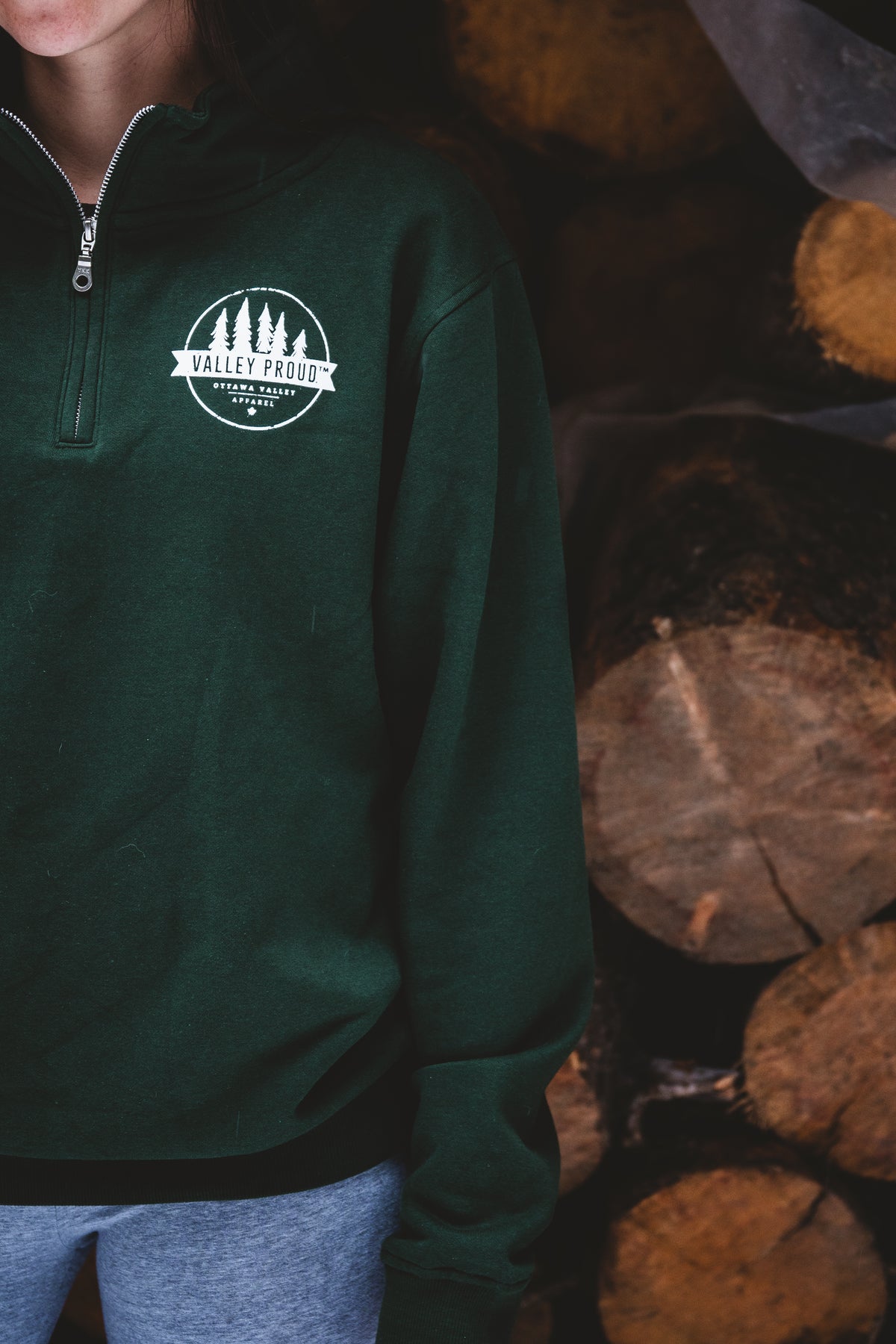 Valley Proud 1/4 Zip - Forest Green &amp; White