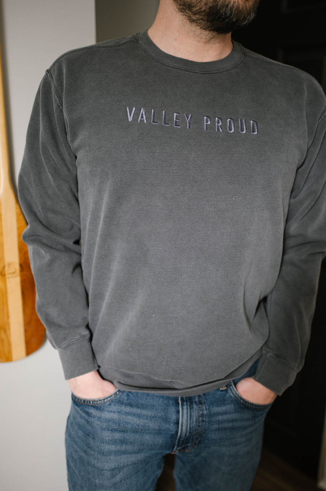 Valley Proud Embroidered Crew - Pepper