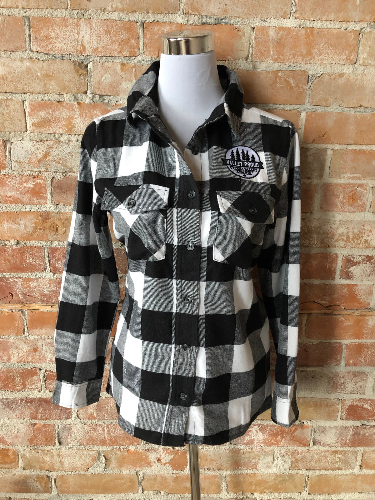 Valley Proud Women’s Flannel Shirt - White &amp; Black